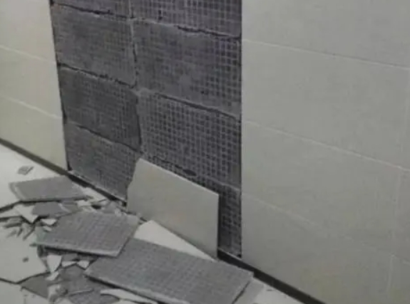 马尔康瓷砖空鼓维修公司分享下马尔康墙砖松动维修的知识
